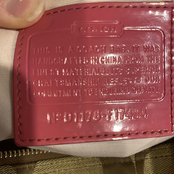 COACH signature stripe hobo shoulder bag - Picture 11 of 11